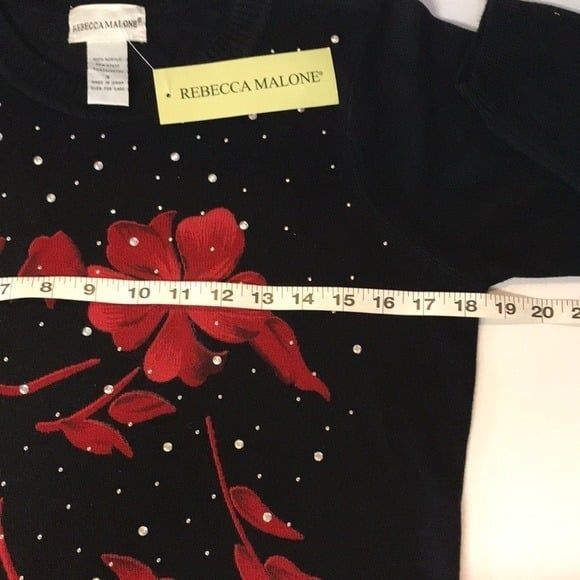 Rebecca Malone Black Red Floral Sweater Sz.S NWT Rhinstones - Picture 9 of 12